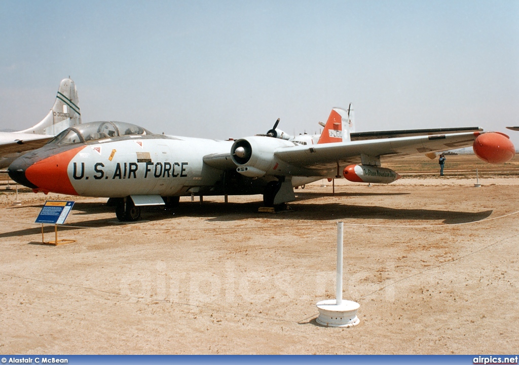 52-1519, Martin EB-57B Canberra, United States Air Force