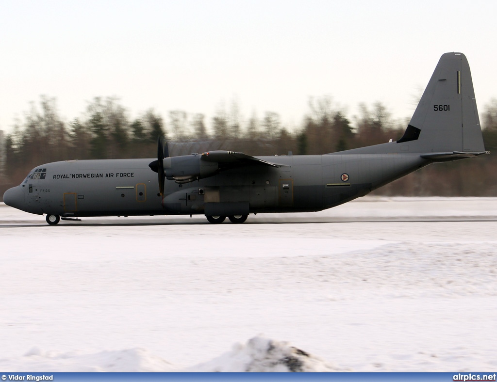 5601, Lockheed C-130J-30 Hercules, Royal Norwegian Air Force