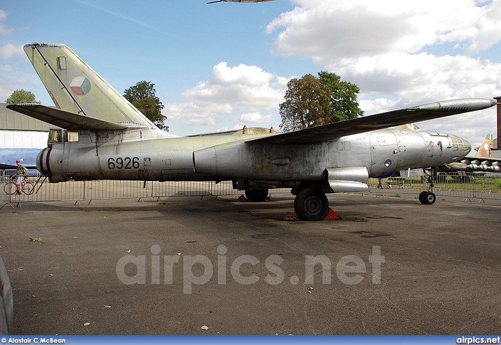 6926, Ilyushin Il-28RTR, Czech Air Force