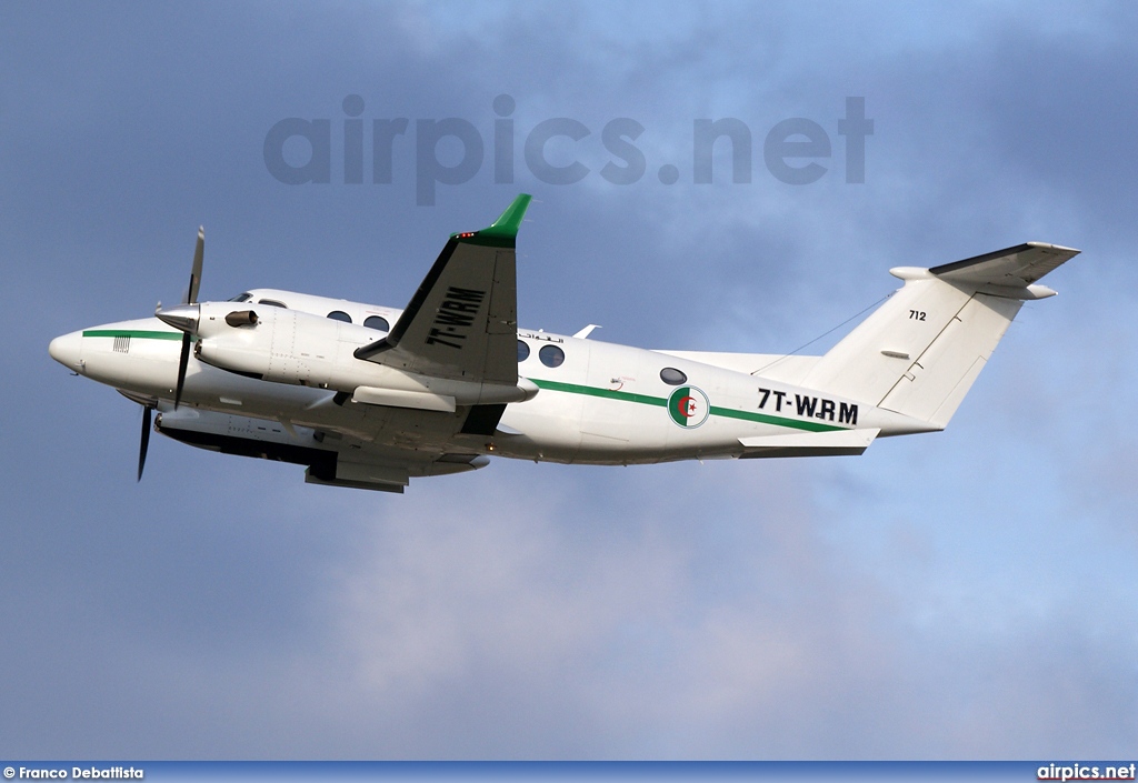 7T-WRM, Beechcraft 350 Super King Air B300, Algerian Air Force