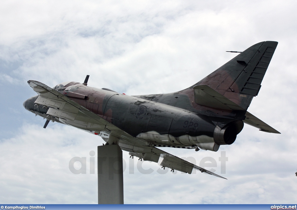 929, Douglas A-4SU Super Skyhawk, Republic of Singapore Air Force
