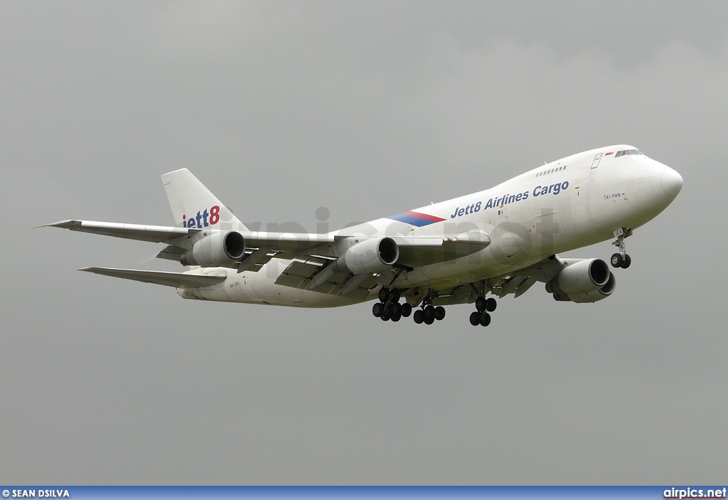 9V-JEA, Boeing 747-200B(SF), Jett8 Airlines Cargo