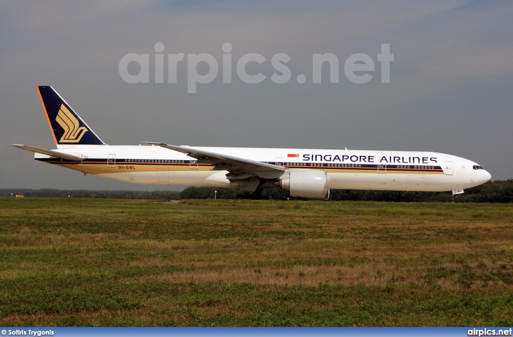 9V-SWL, Boeing 777-300ER, Singapore Airlines