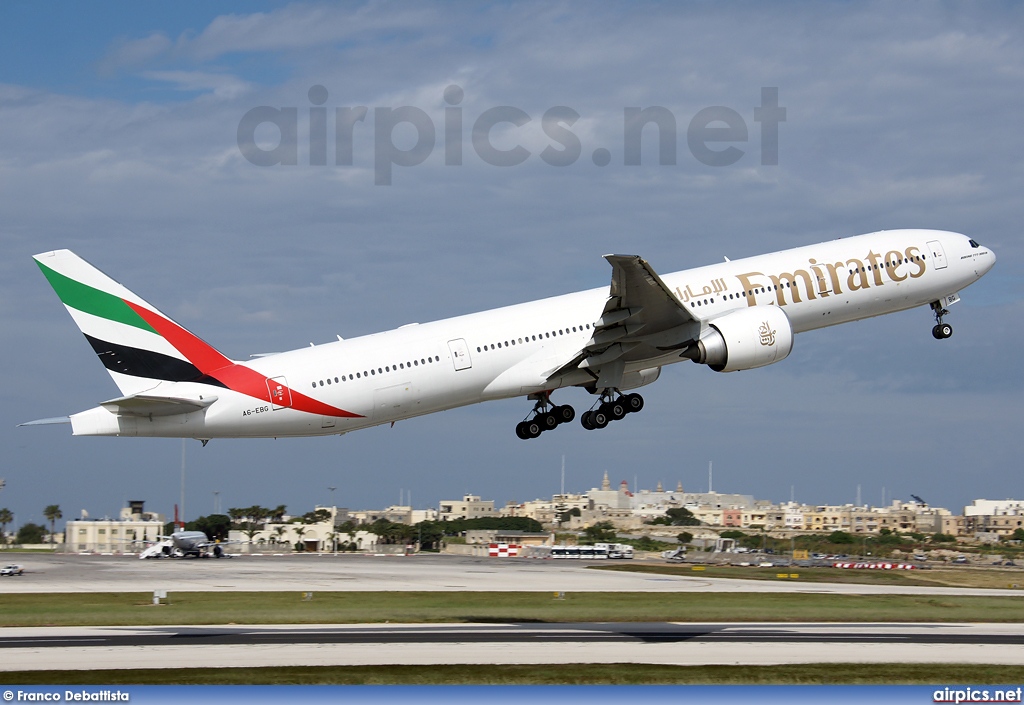 A6-EBG, Boeing 777-300ER, Emirates