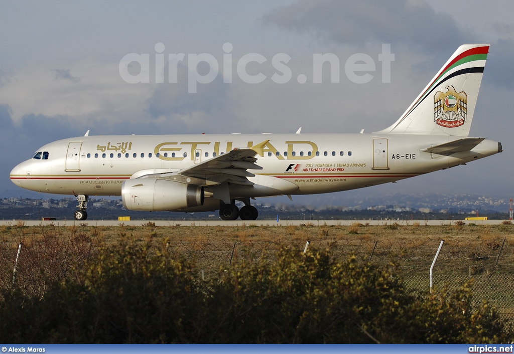 A6-EIE, Airbus A319-100LR, Etihad Airways