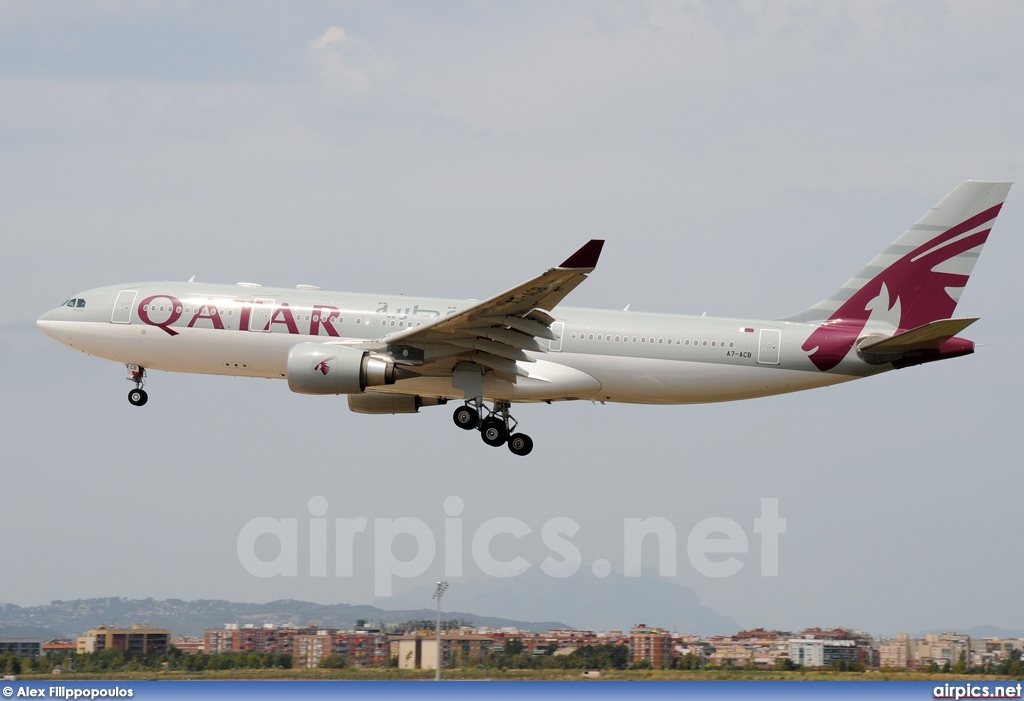 A7-ACB, Airbus A330-200, Qatar Airways