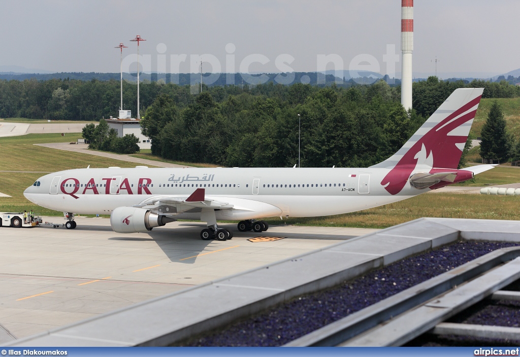 A7-ACM, Airbus A330-200, Qatar Airways