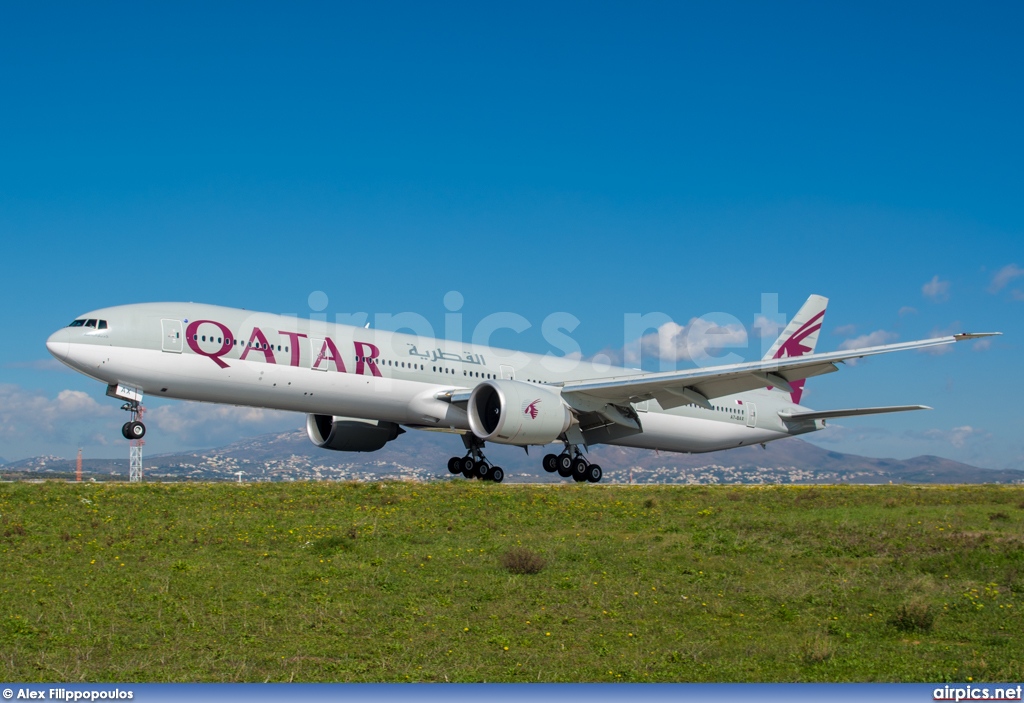 A7-BAX, Boeing 777-300ER, Qatar Airways