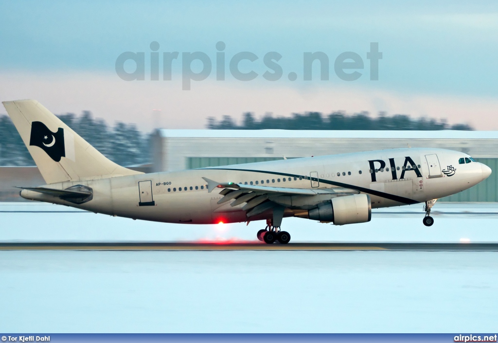 AP-BGO, Airbus A310-300ET, Pakistan International Airlines (PIA)