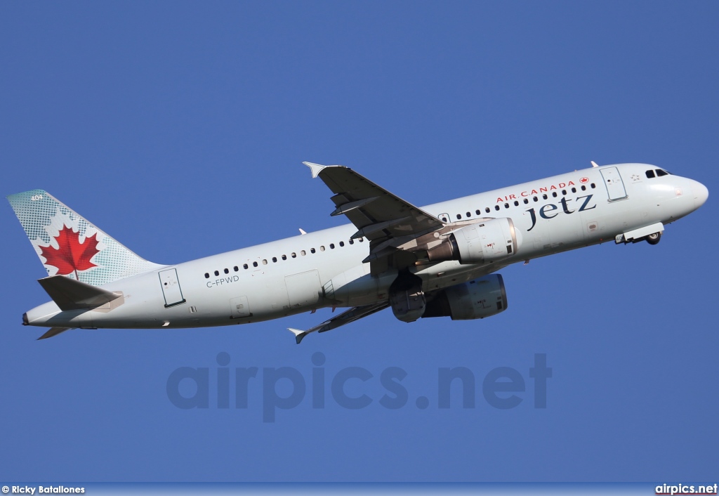 C-FPWD, Airbus A320-200, Air Canada Jetz