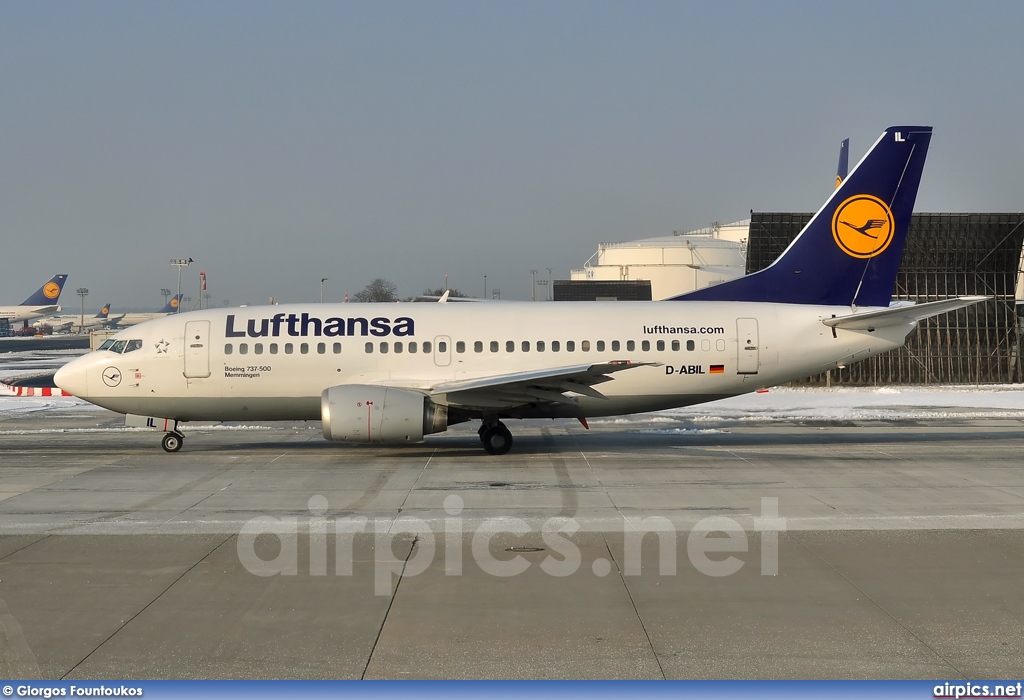 D-ABIL, Boeing 737-500, Lufthansa
