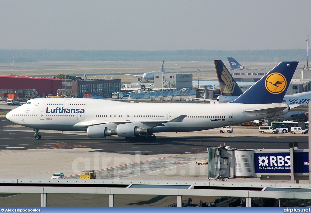 D-ABVT, Boeing 747-400, Lufthansa