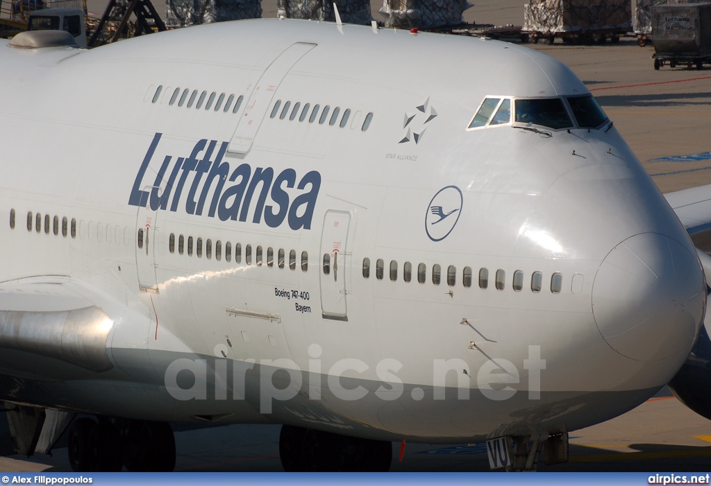 D-ABVU, Boeing 747-400, Lufthansa