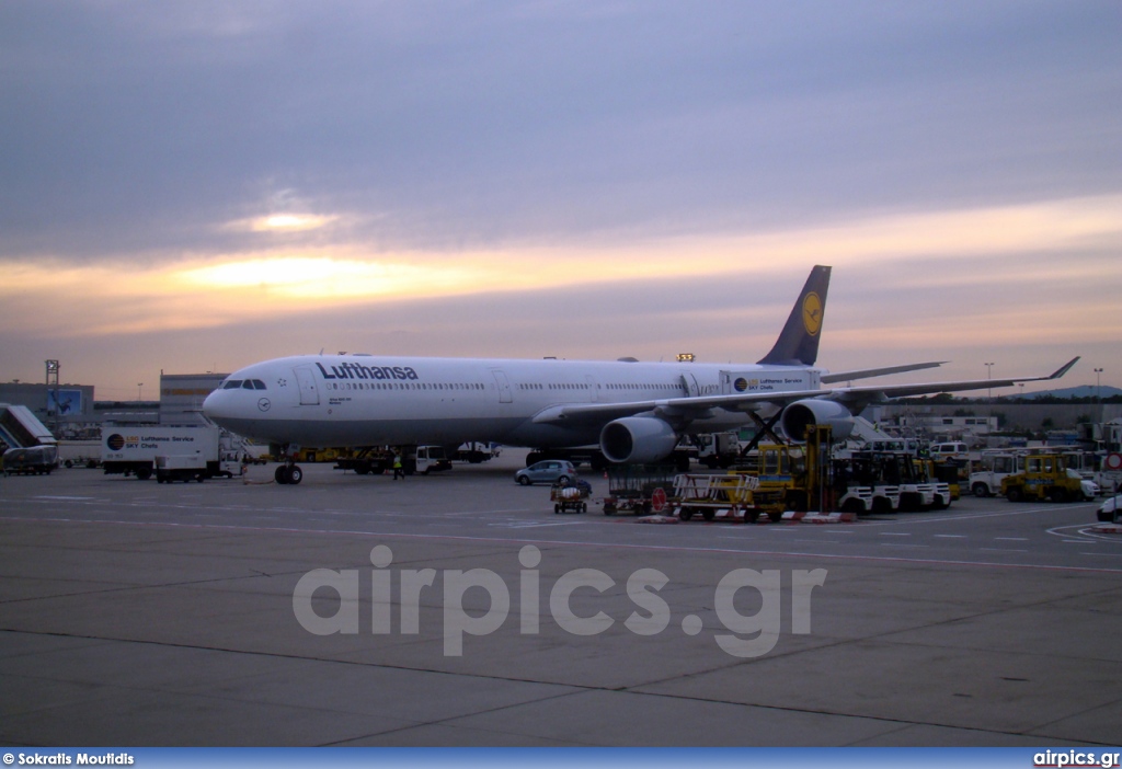 D-AIHA, Airbus A340-600, Lufthansa