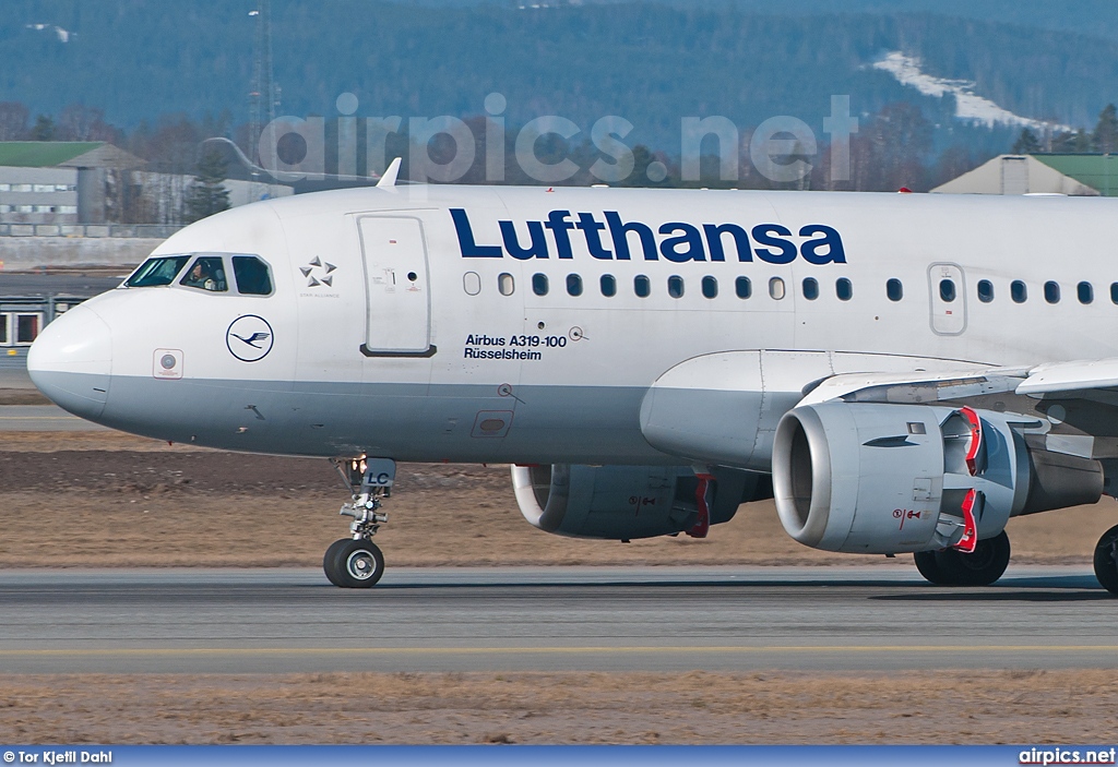 D-AILC, Airbus A319-100, Lufthansa