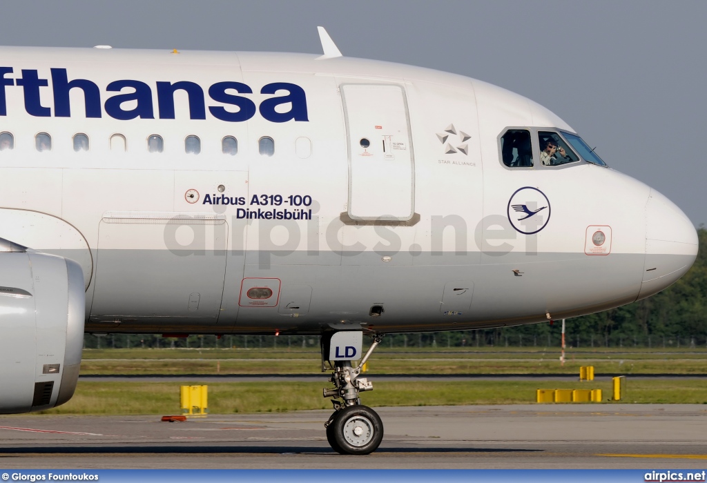 D-AILD, Airbus A319-100, Lufthansa