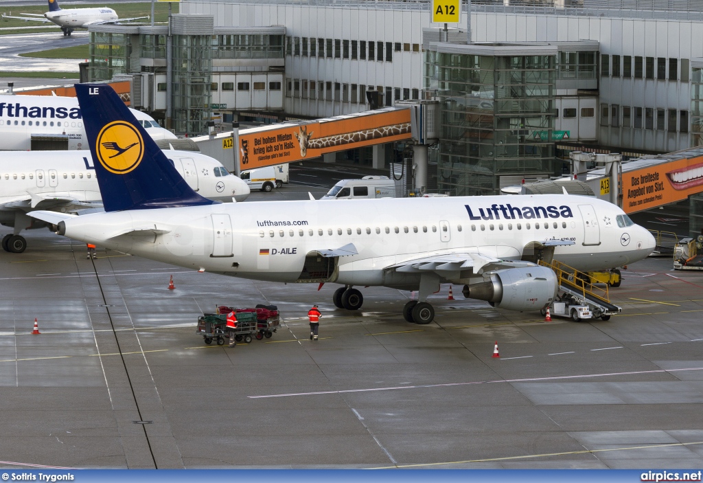 D-AILE, Airbus A319-100, Lufthansa