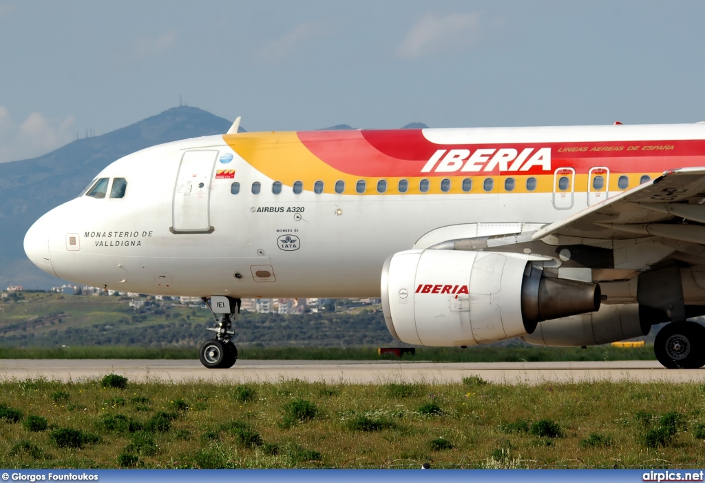 EC-IEI, Airbus A320-200, Iberia