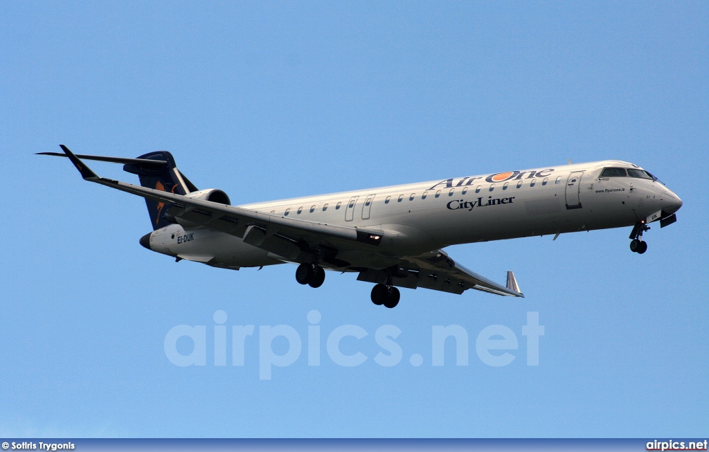 EI-DUK, Bombardier CRJ-900, Air One