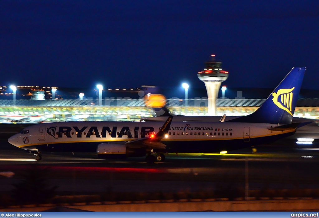 EI-DYM, Boeing 737-800, Ryanair
