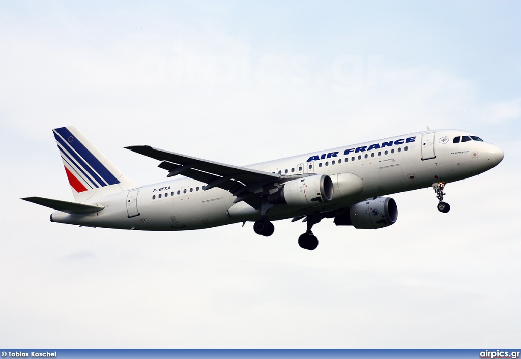 F-GFKA, Airbus A320-100, Air France