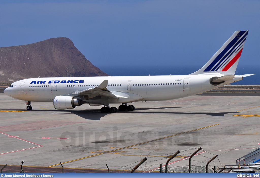 F-GZCF, Airbus A330-200, Air France