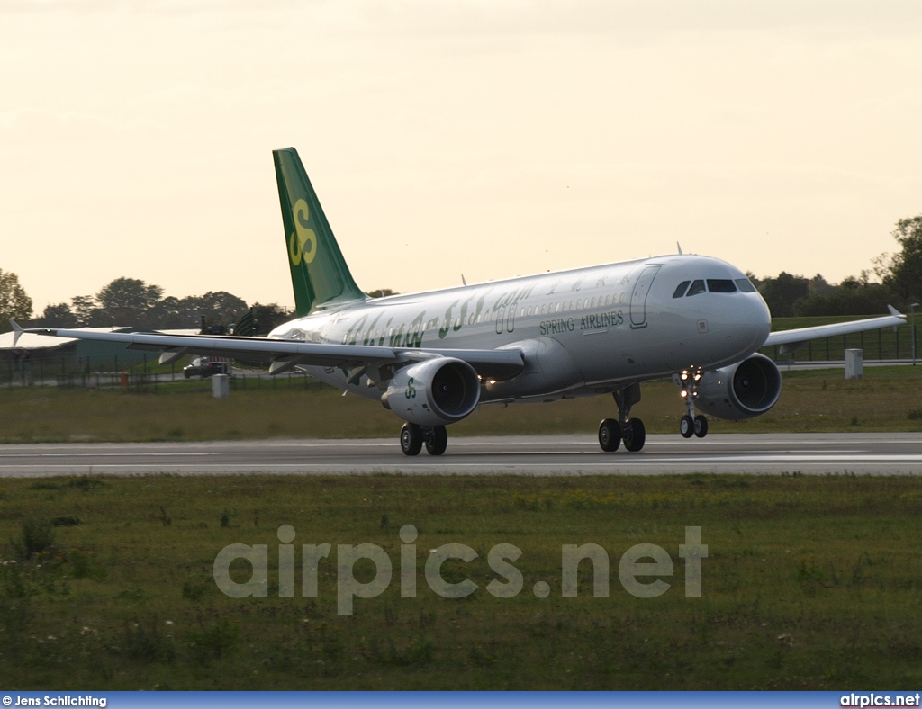 F-WWBW, Airbus A320-200, Spring Airline