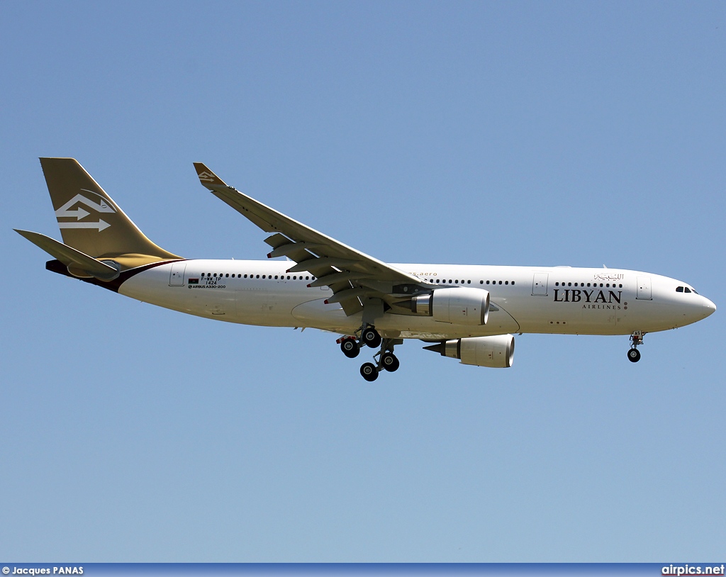 F-WWTP, Airbus A330-300, Libyan Airlines