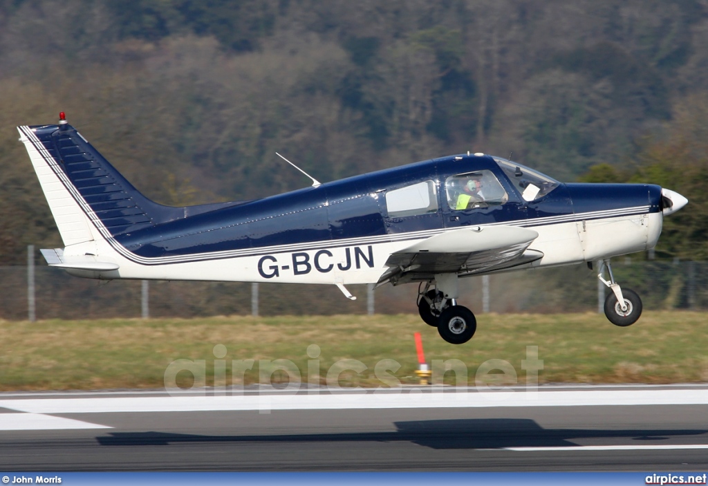 G-BCJN, Piper PA-28-140 Cherokee, Private
