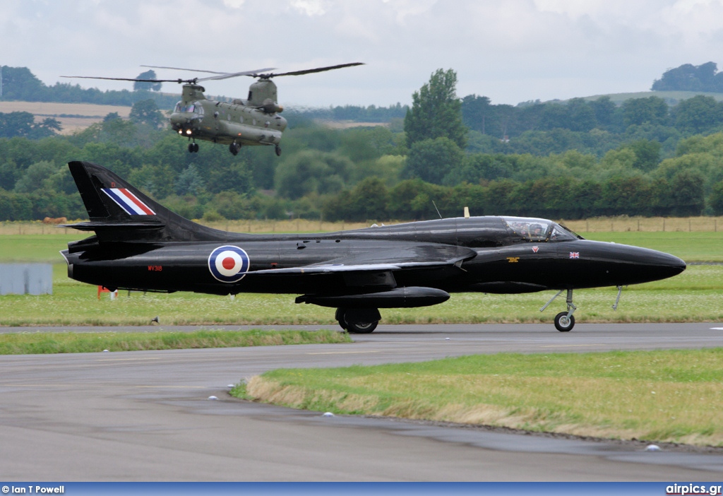 G-FFOX, Hawker Hunter T.7, Private