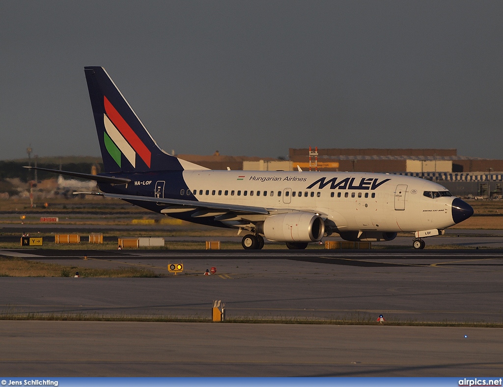 HA-LOF, Boeing 737-600, MALEV Hungarian Airlines
