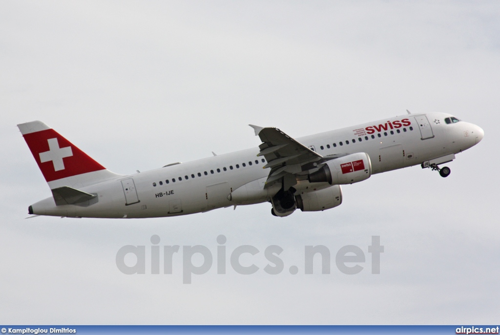 HB-IJE, Airbus A320-200, Swiss International Air Lines