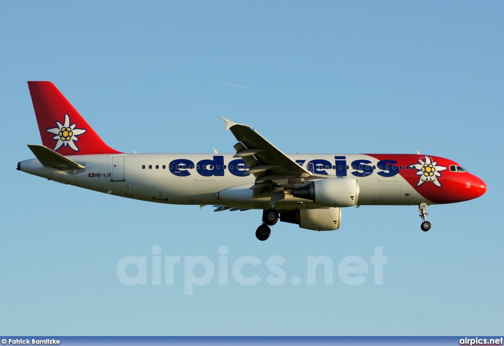 HB-IJV, Airbus A320-200, Edelweiss Air