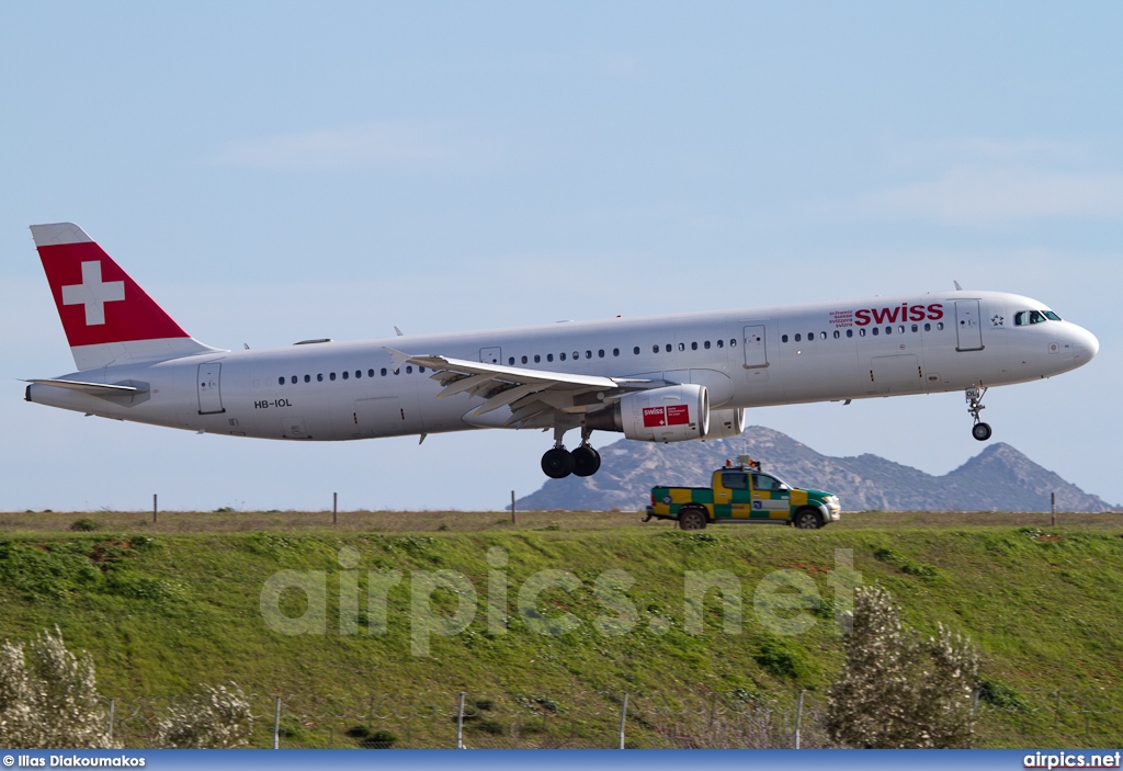HB-IOL, Airbus A321-100, Swiss International Air Lines