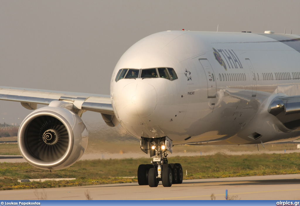 HS-TJU, Boeing 777-200ER, Thai Airways