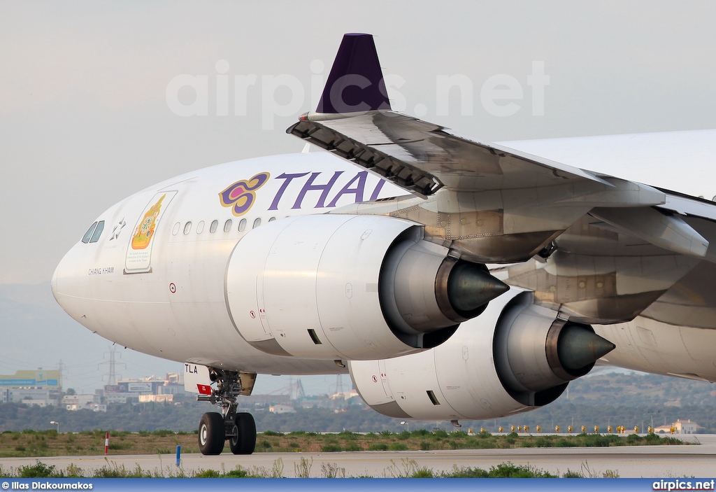 HS-TLA, Airbus A340-500, Thai Airways