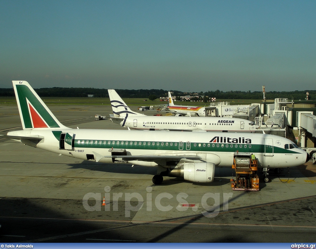 I-BIKF, Airbus A320-200, Alitalia