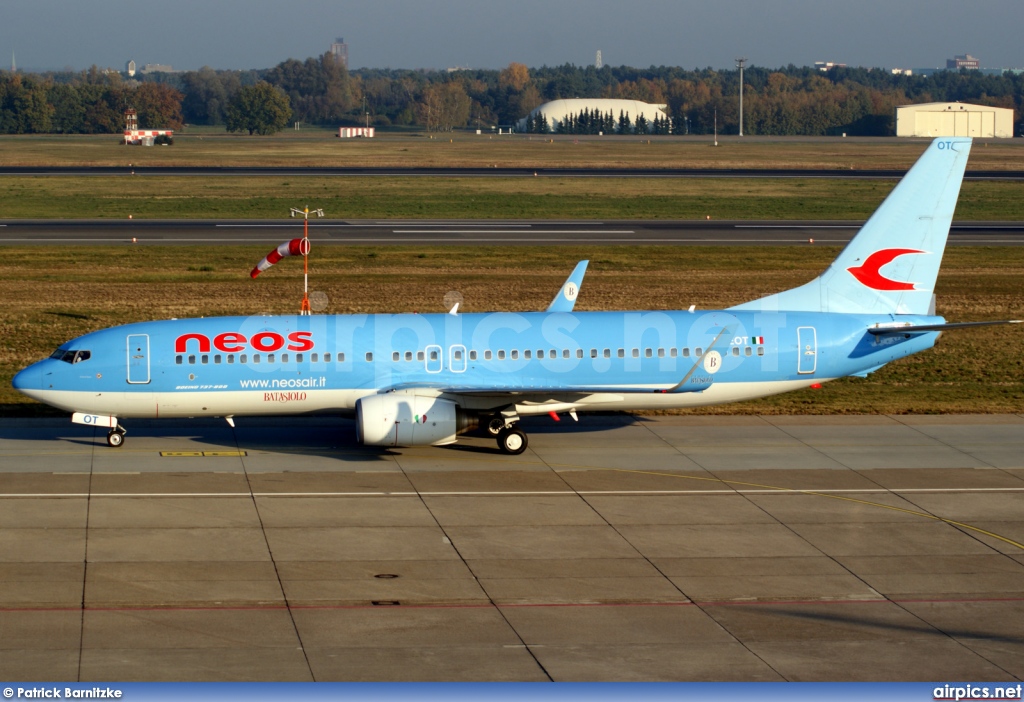 I-NEOT, Boeing 737-800, Neos