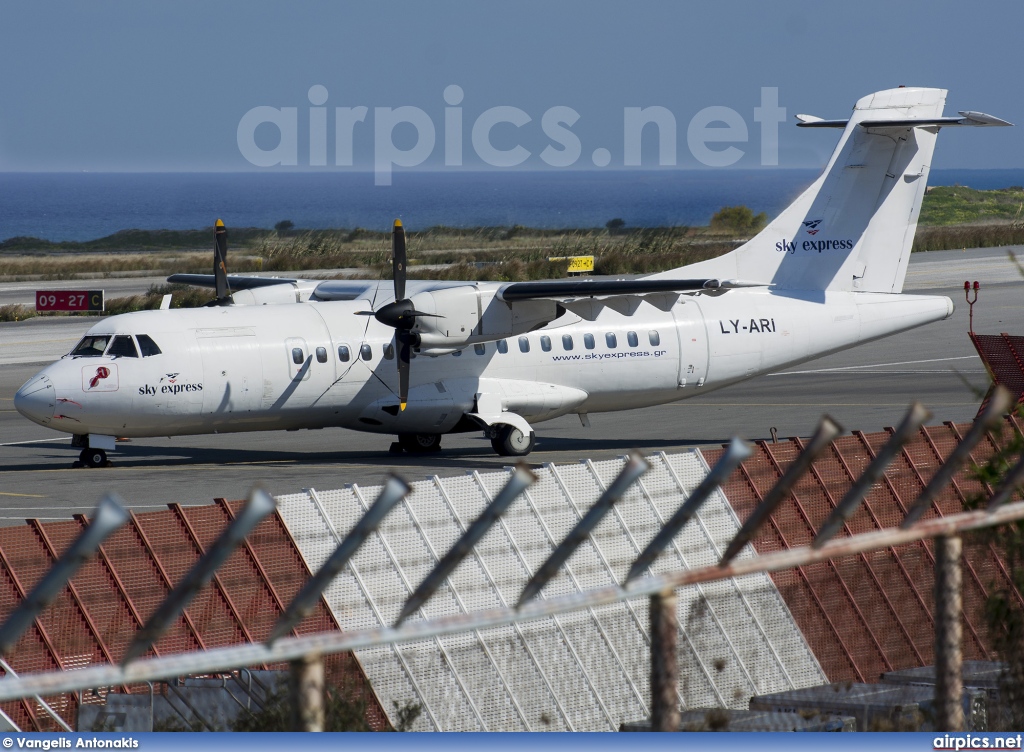 LY-ARI, ATR 42-300, Sky Express (Greece)