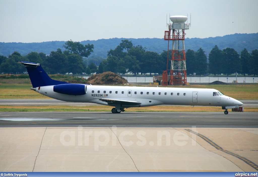 N292SK, Embraer ERJ-145LR, Chautauqua Airlines