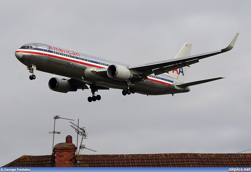 N359AA, Boeing 767-300ER, American Airlines