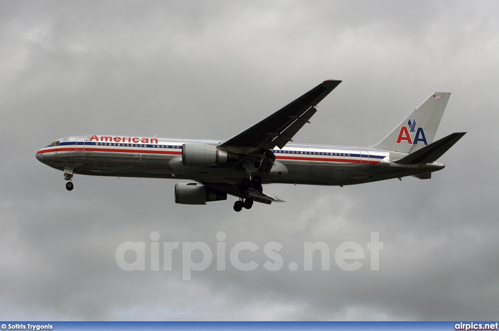 N368AA, Boeing 767-300ER, American Airlines