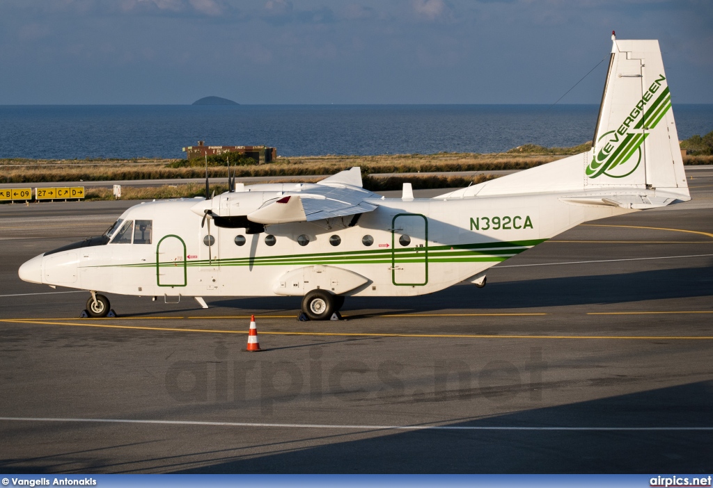 N392CA, Casa C-212-300 Aviocar, Evergreen International Airlines