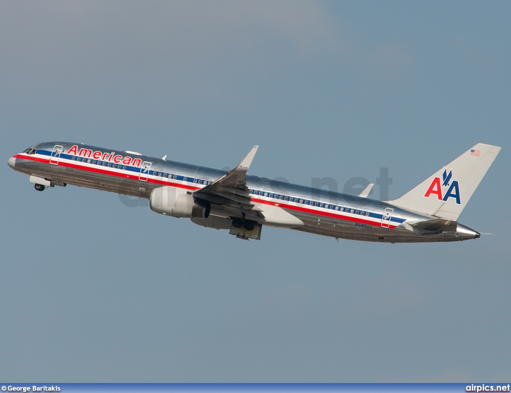 N689AA, Boeing 757-200, American Airlines