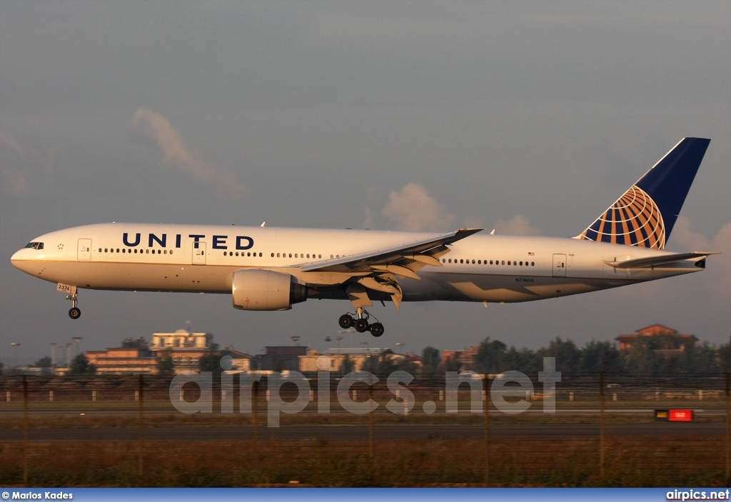 N774UA, Boeing 777-200, United Airlines