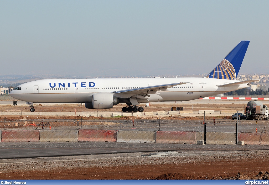 N78002, Boeing 777-200ER, United Airlines