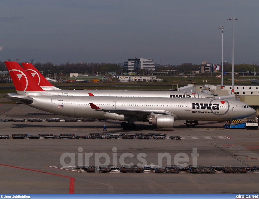 N811NW, Airbus A330-300, Northwest Airlines