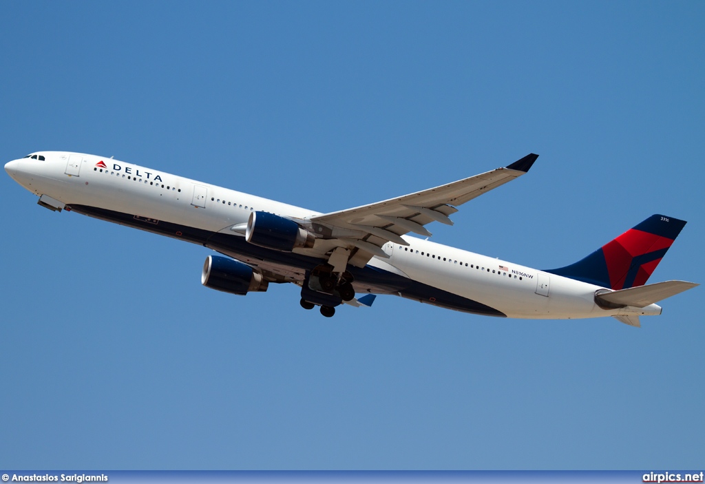 N816NW, Airbus A330-300, Delta Air Lines