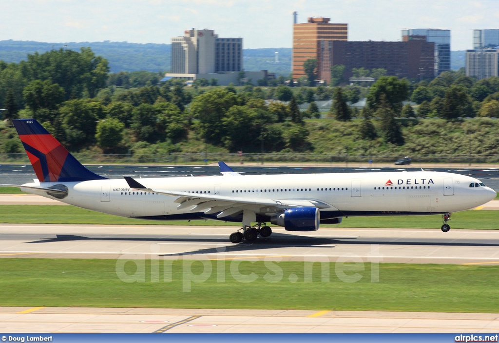 N820NW, Airbus A330-300, Delta Air Lines