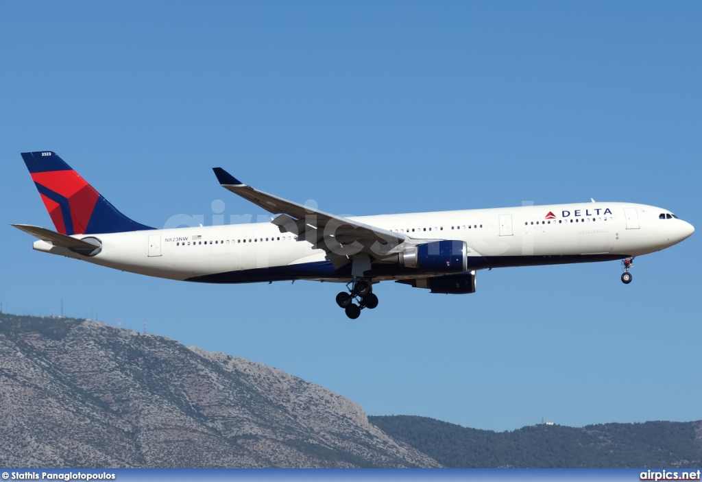 N823NW, Airbus A330-300, Delta Air Lines